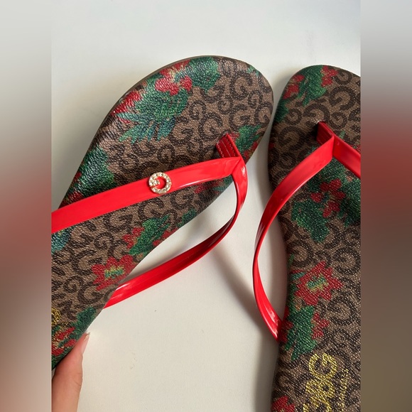 CBG Rose Sandals - Picture 3 of 3